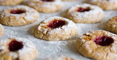 Biscuits de Noël à la confiture de fraises super bons