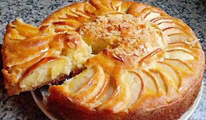 Gâteau au yaourt aux pommes en un temps record