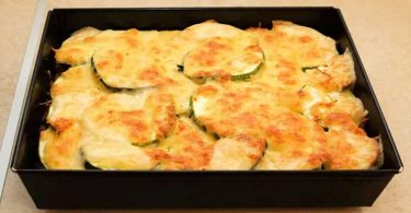 Gratin de pommes de terre aux courgettes