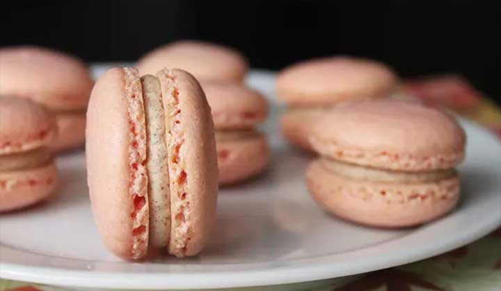 Macarons au pain d'épices pour noël