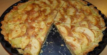 TARTE AUX POMMES CREME PATISSIERE